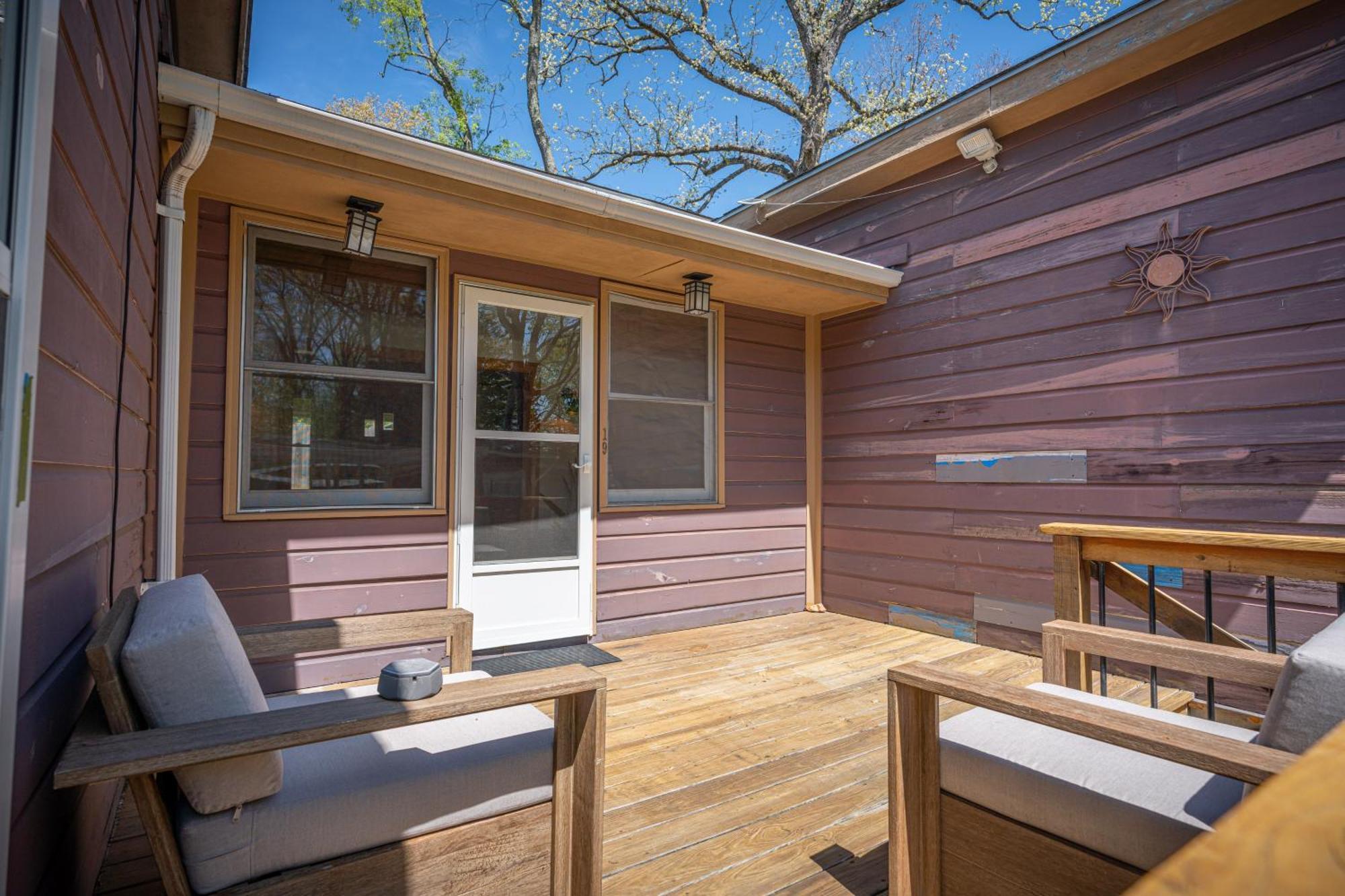Cedarwood Inn Hendersonville Bagian luar foto